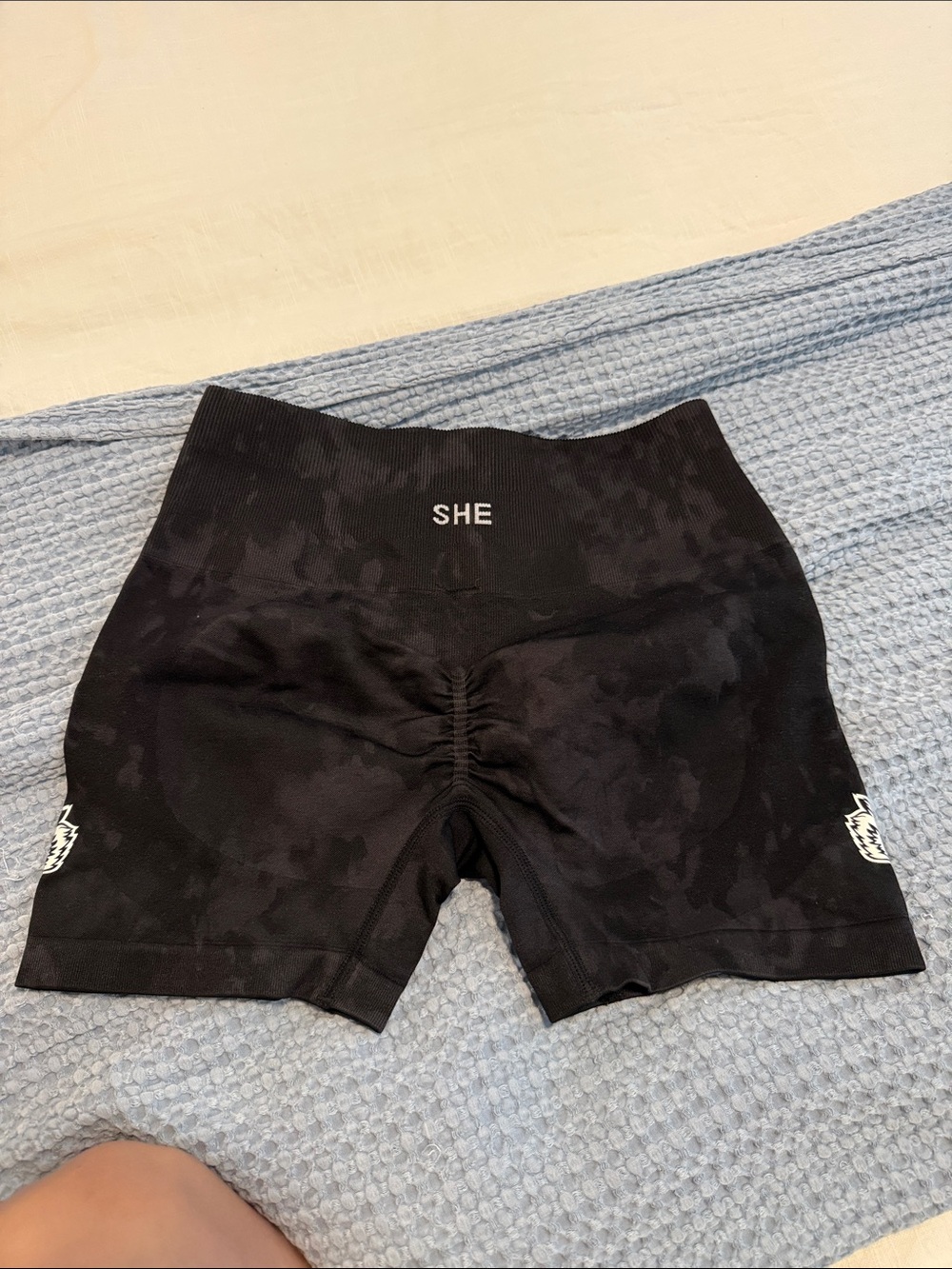 Darc Sport Women's Black Scrunch Seamless Bike Shorts